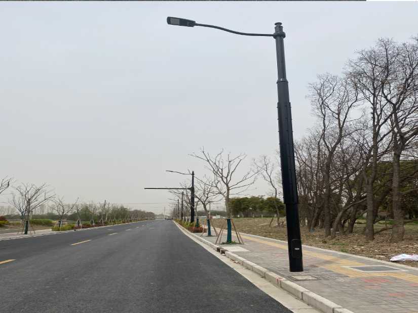 黄冈市上海综合杆 太阳能路灯工程